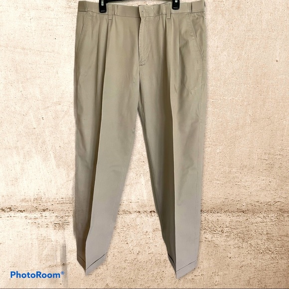 Men’s George 38/30 Khakis - Picture 1 of 3